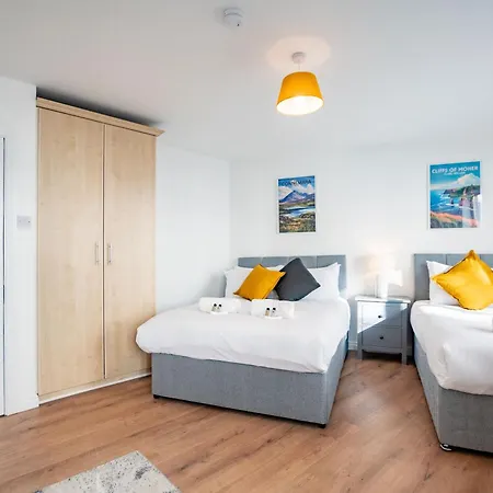 Centre Escape With Large Terrace, Sleeps 7 Apartmán *